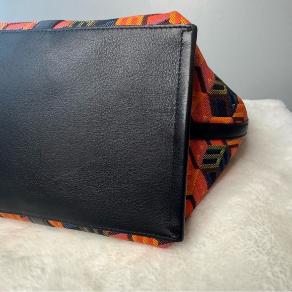 MCM Cubic Monogram Jacquard Tote Bag & Pouch - Picture 9 of 16